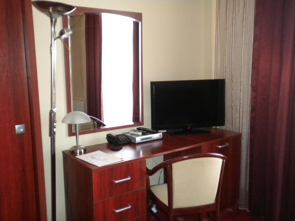 Hotel Ary คลูจ-นาโปกา ภายนอก รูปภาพ
